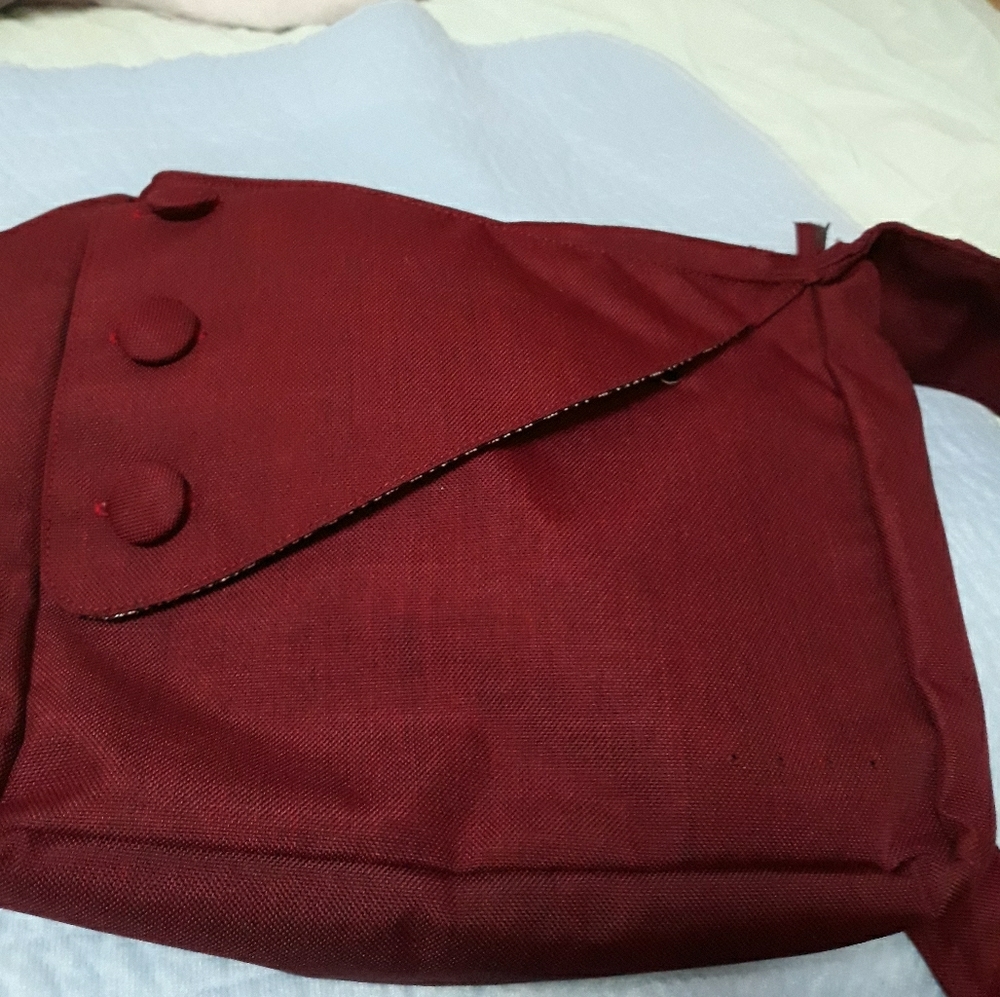 Ogio like new purse (used a few Times)
